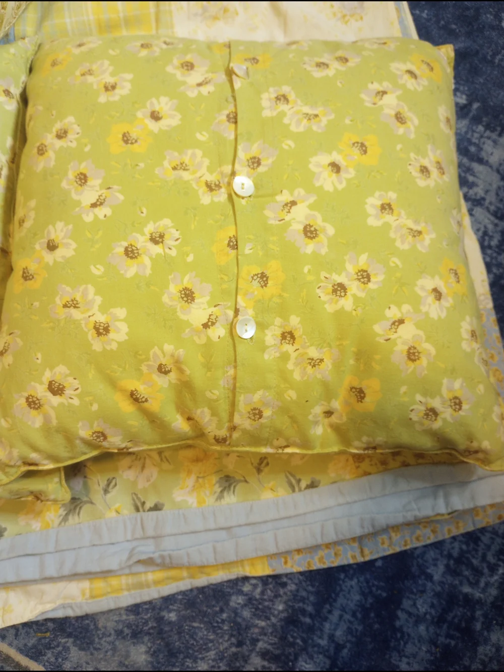 April Cornell  2000 Yellow Floral Pillow Shams and Quilted Blanket Vintage